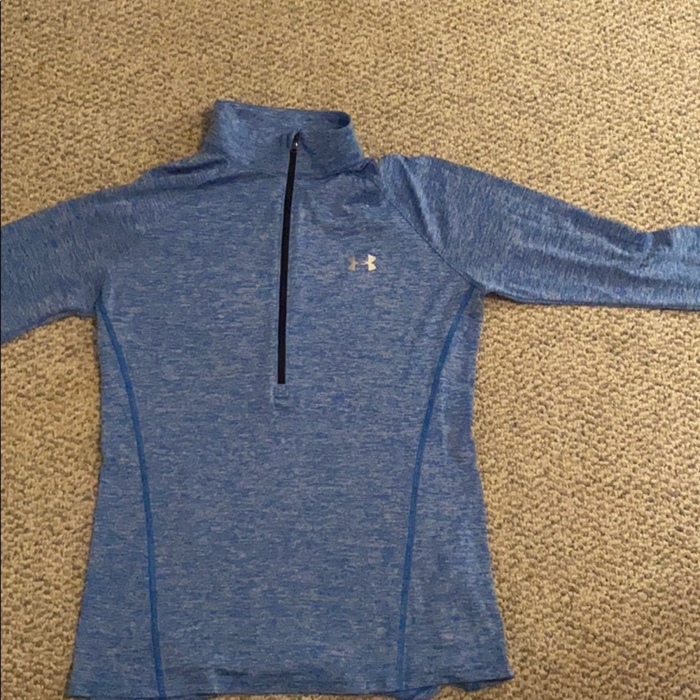 Athleisure half zip